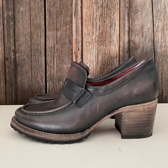 Freebird by Steven Shoes - RARE Freebird Bristol heeled loafers NIB